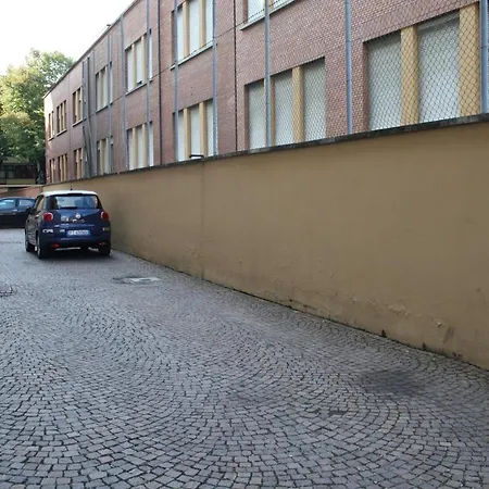 Casa *